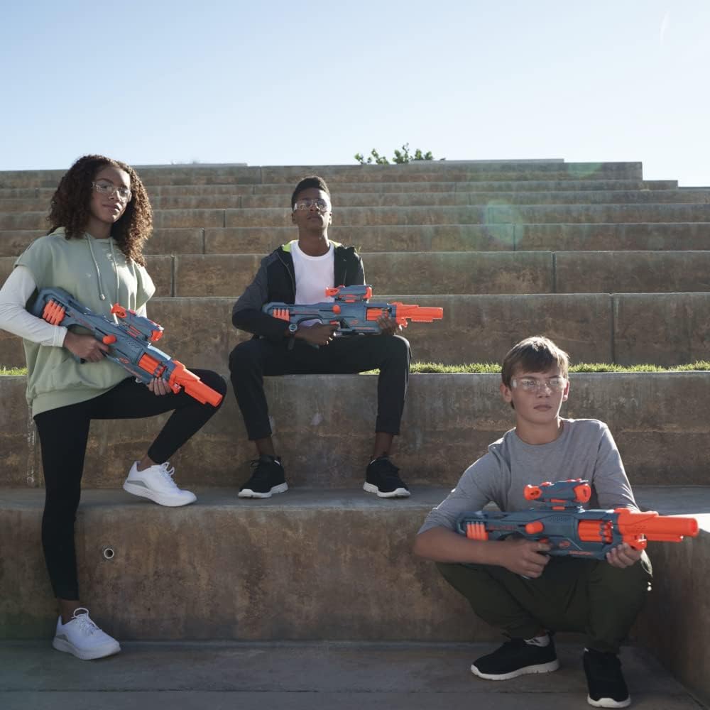 NERF Elite 2.0 Eaglepoint RD-8 – blaster s bubnovým zásobníkem, zaměřovačem a 16 šipkami